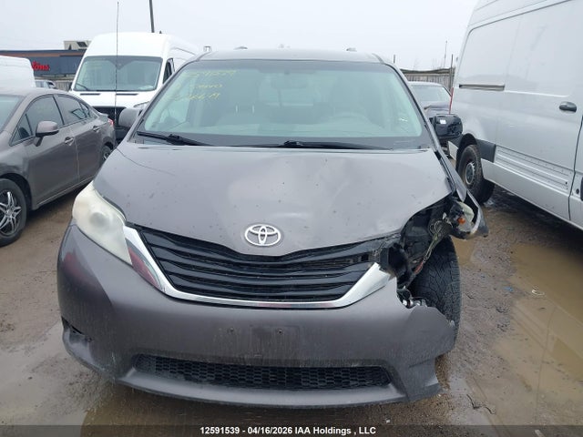 Продаж на аукціоні авто 2012 Toyota Sienna Le V6, vin: 5TDKK3DC6CS226649, номер лоту: 12591539