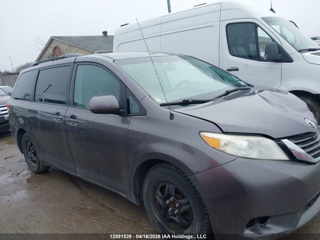 Продаж на аукціоні авто 2012 Toyota Sienna Le V6, vin: 5TDKK3DC6CS226649, номер лоту: 12591539