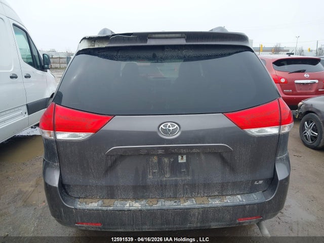 Продаж на аукціоні авто 2012 Toyota Sienna Le V6, vin: 5TDKK3DC6CS226649, номер лоту: 12591539