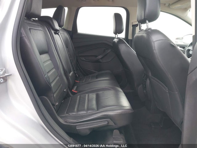 1FMCU9HD6JUB56160 Ford ESCAPE SEL