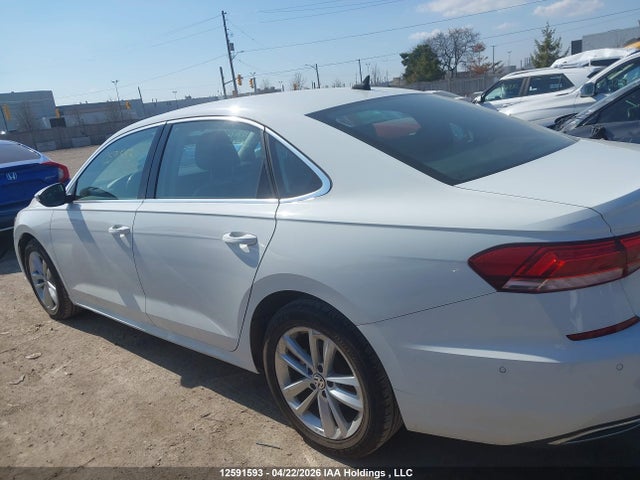 1VWUA7A31LC005577 Volkswagen Passat Highline