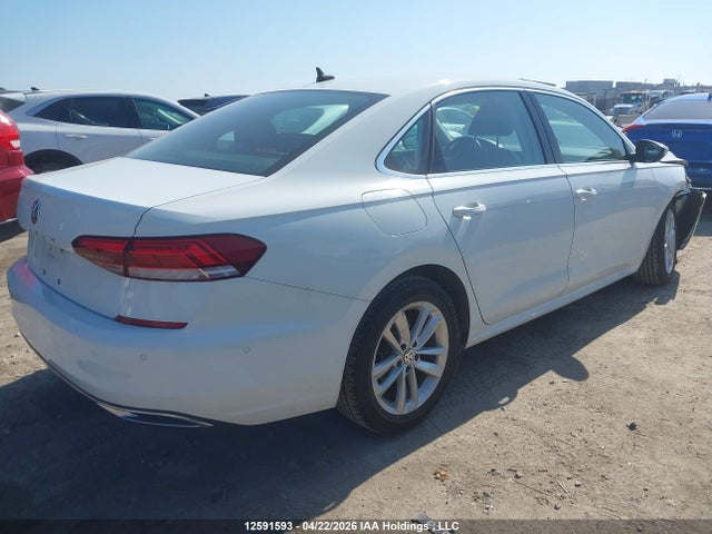 1VWUA7A31LC005577 Volkswagen Passat Highline