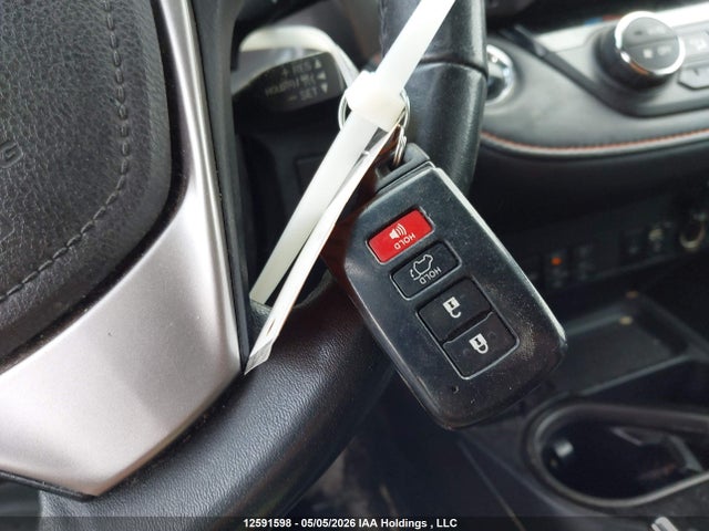 12591598 :رقم المزاد ، 2T3JFREV6HW689285 vin ، 2017 Toyota Rav4 Se مزاد بيع