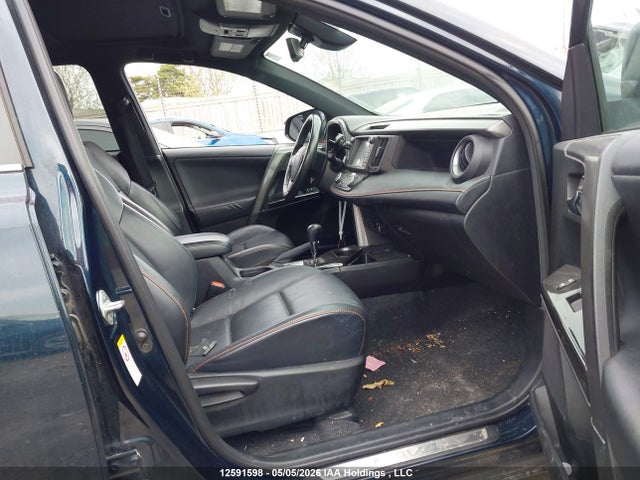 12591598 :رقم المزاد ، 2T3JFREV6HW689285 vin ، 2017 Toyota Rav4 Se مزاد بيع