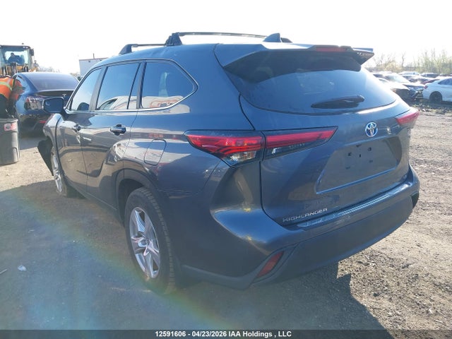 2023 Toyota Highlander Hybrid Hybrid მანქანა იყიდება აუქციონზე, vin: 5TDBBRCH0PS577210, აუქციონის ნომერი: 12591606