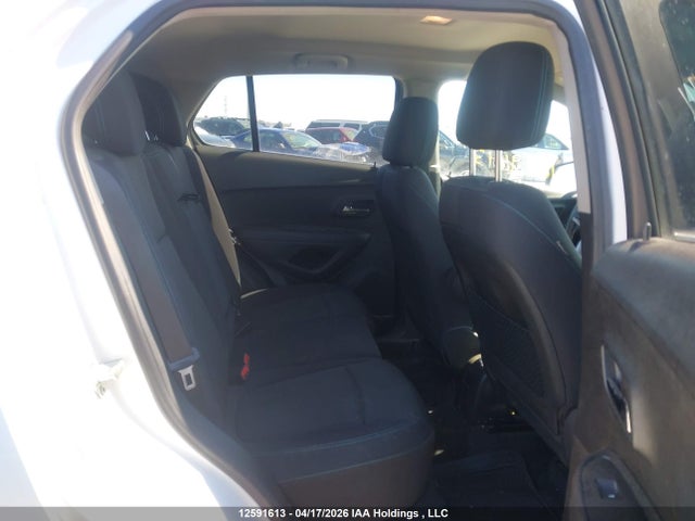 3GNCJPEB7EL119842 Chevrolet TRAX 1LT