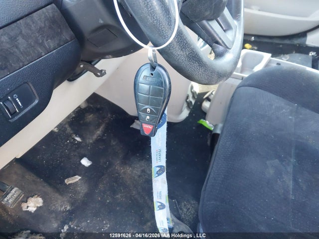 2011 Dodge Grand Caravan Se/sxt მანქანა იყიდება აუქციონზე, vin: 2D4RN4DG4BR631899, აუქციონის ნომერი: 12591626