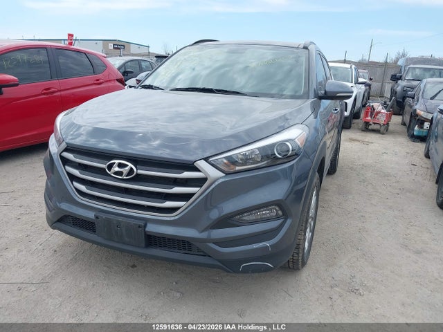 12591636 :رقم المزاد ، KM8J3CA45JU834544 vin ، 2018 Hyundai Tucson Luxury 2.0l مزاد بيع