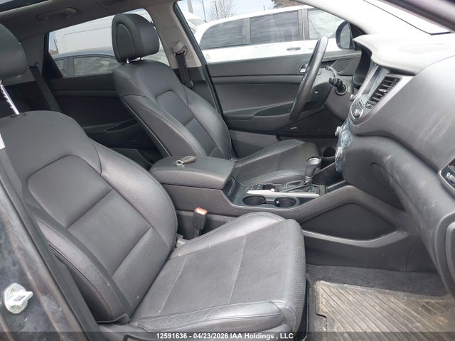 12591636 :رقم المزاد ، KM8J3CA45JU834544 vin ، 2018 Hyundai Tucson Luxury 2.0l مزاد بيع