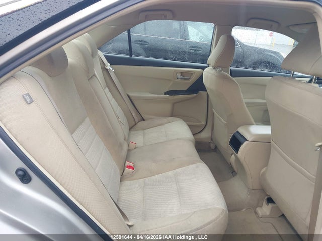 12591644 :رقم المزاد ، 4T1BF1FKXHU768218 vin ، 2017 Toyota Camry مزاد بيع