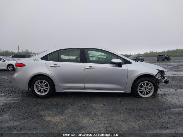 JTDBCMFE6R3062833 Toyota Corolla Le/se/xle/night Shade