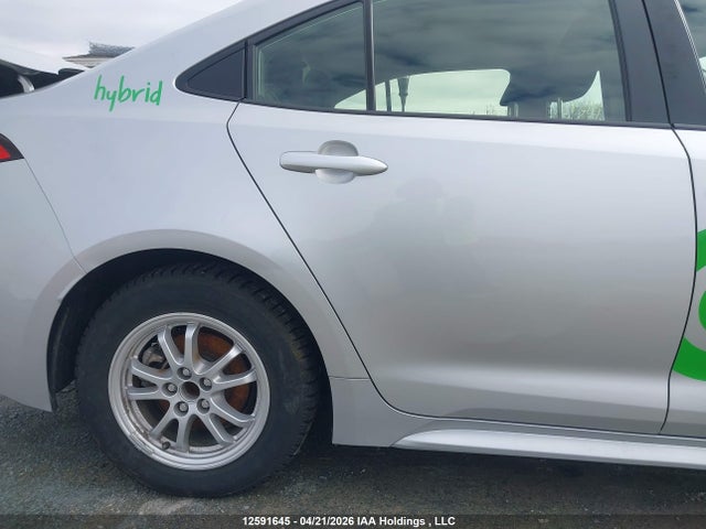 JTDBCMFE6R3062833 Toyota Corolla Le/se/xle/night Shade