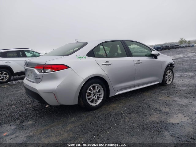 JTDBCMFE6R3062833 Toyota Corolla Le/se/xle/night Shade
