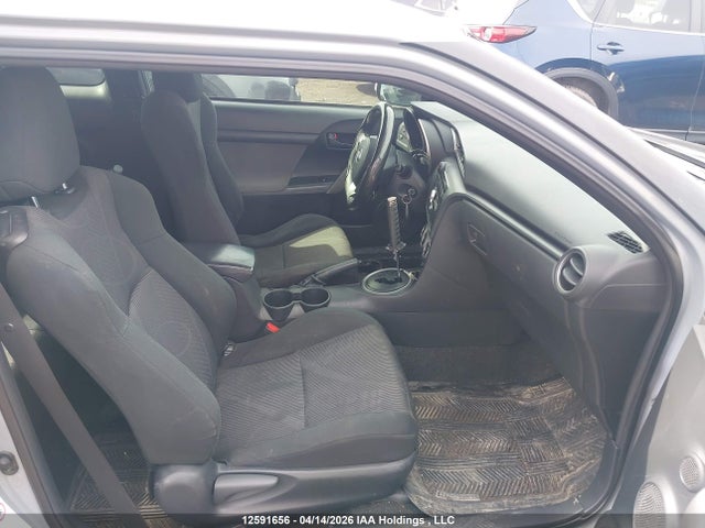 2011 Toyota Scion Tc მანქანა იყიდება აუქციონზე, vin: JTKJF5C7XB3001787, აუქციონის ნომერი: 12591656