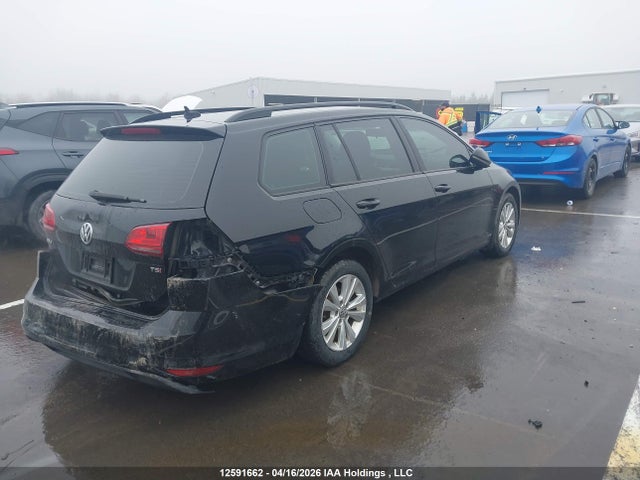 3VWC17AU0HM503991 Volkswagen GOLF SPORTWAGEN