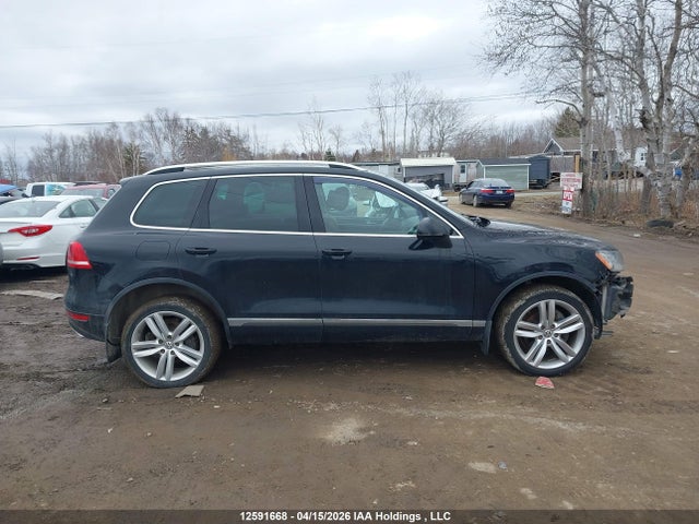 2013 Volkswagen Touareg V6 Tdi მანქანა იყიდება აუქციონზე, vin: WVGEP9BP8DD001200, აუქციონის ნომერი: 12591668