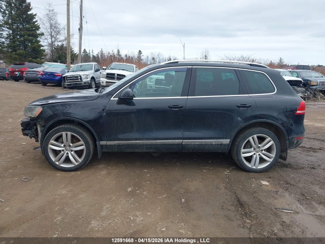 2013 Volkswagen Touareg V6 Tdi მანქანა იყიდება აუქციონზე, vin: WVGEP9BP8DD001200, აუქციონის ნომერი: 12591668