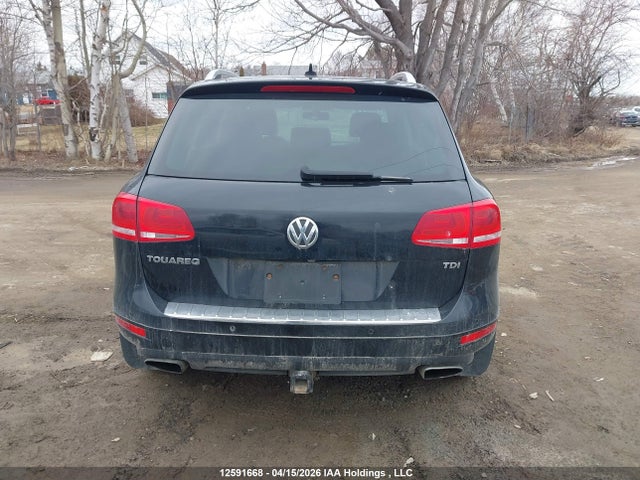 2013 Volkswagen Touareg V6 Tdi მანქანა იყიდება აუქციონზე, vin: WVGEP9BP8DD001200, აუქციონის ნომერი: 12591668