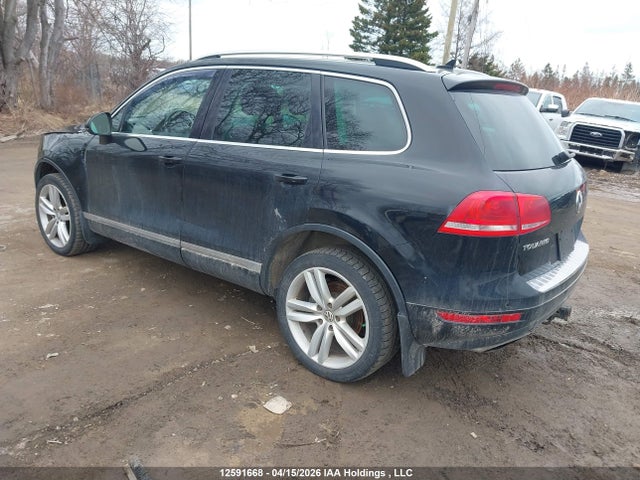 2013 Volkswagen Touareg V6 Tdi მანქანა იყიდება აუქციონზე, vin: WVGEP9BP8DD001200, აუქციონის ნომერი: 12591668