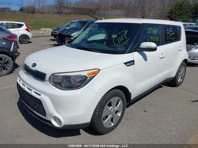 12591669 :رقم المزاد ، KNDJN2A26F7796769 vin ، 2015 Kia Soul مزاد بيع