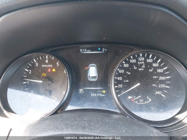 5N1AT2MV8HC815355 Nissan Rogue S/sl Platinum/sv