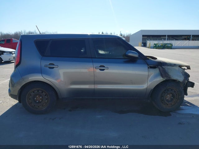 KNDJN2A22G7383328 KIA Soul