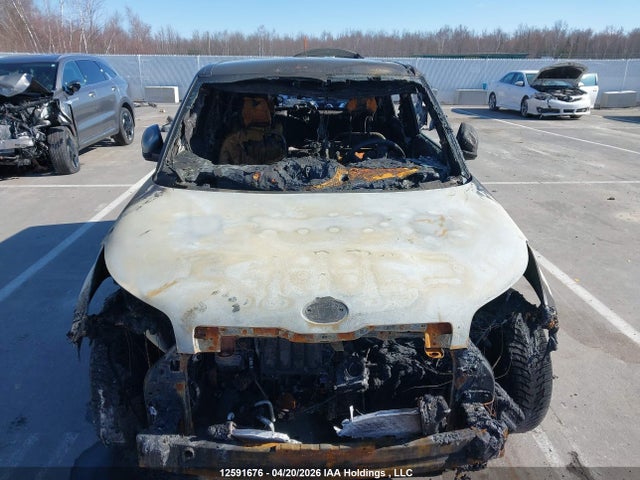 KNDJN2A22G7383328 KIA Soul