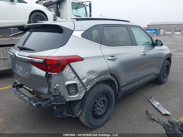 2021 Kia Seltos S მანქანა იყიდება აუქციონზე, vin: KNDEUCAAXM7124020, აუქციონის ნომერი: 12591694