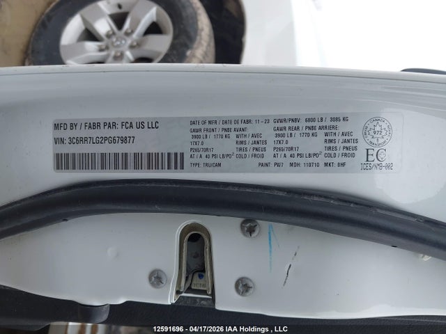 3C6RR7LG2PG679877 RAM 1500 Classic Slt