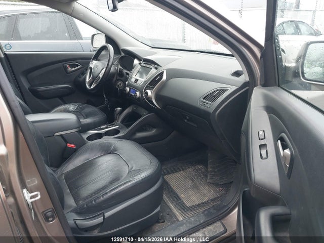 12591710 :رقم المزاد ، KM8JUCAC7AU025261 vin ، 2010 Hyundai Tucson Gls/limited مزاد بيع
