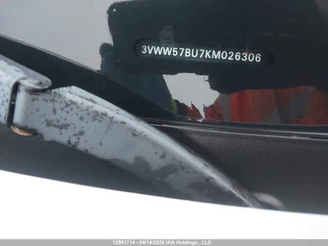 3VWW57BU7KM026306 Volkswagen Jetta 1.4 Tsi Highline