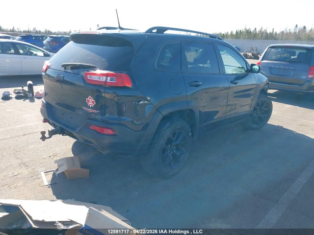 1C4PJMBS1GW349449 Jeep Cherokee Trailhawk