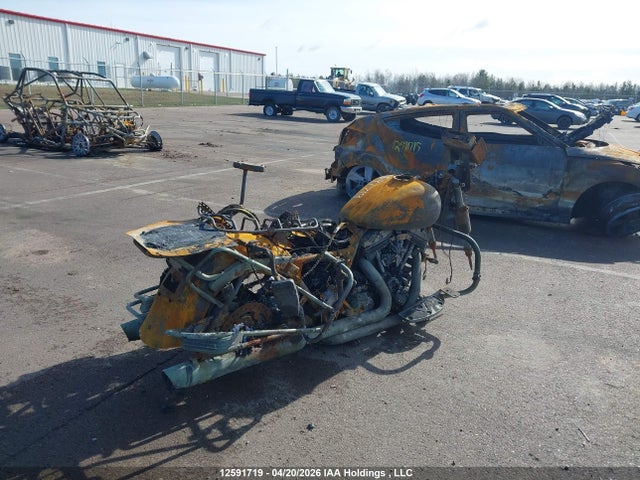 2013 Harley-davidson Fltru Road Glide Ultra მანქანა იყიდება აუქციონზე, vin: 5HD1KGMA1DB626863, აუქციონის ნომერი: 12591719