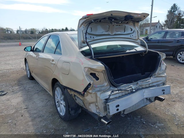 2012 Toyota Camry Se/xle მანქანა იყიდება აუქციონზე, vin: 4T1BK1FK3CU006837, აუქციონის ნომერი: 12591738