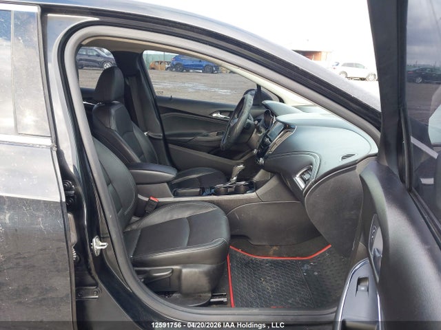 1G1BF5SM0J7100069 Chevrolet Cruze