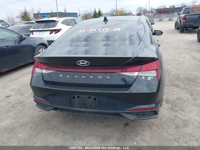 KMHLM4AG6MU140911 Hyundai Elantra Preferred Ivt