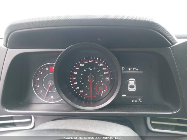 KMHLM4AG6MU140911 Hyundai Elantra Preferred Ivt