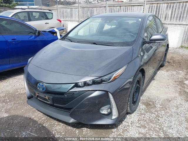 2018 Toyota Prius Prime Upgrade მანქანა იყიდება აუქციონზე, vin: JTDKARFP7J3070397, აუქციონის ნომერი: 12591820