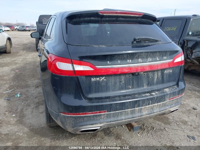 2LMTJ8LR1GBL28233 Lincoln Mkx Reserve