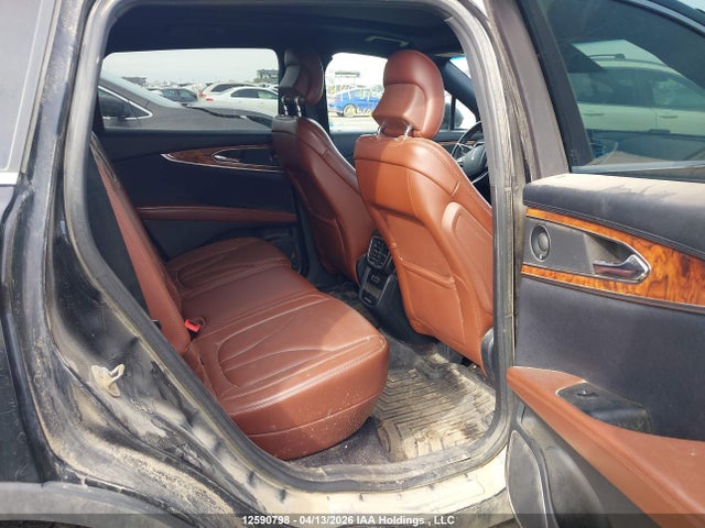 2LMTJ8LR1GBL28233 Lincoln Mkx Reserve