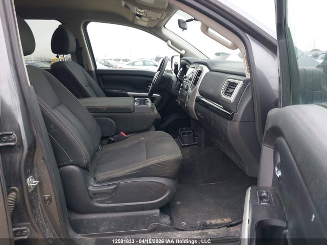 1N6AA1EJ3HN528944 Nissan Titan Platinum Reserve/pro-4x/s/sl/sv