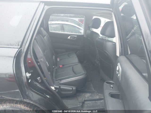 Продажа на аукционе авто 2018 Nissan Pathfinder S/sv/sl/platinum, vin: 5N1DR2MM9JC667760, номер лота: 12591840