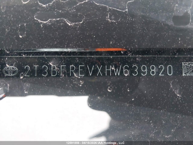 2T3BFREVXHW639820 Toyota RAV4 LE