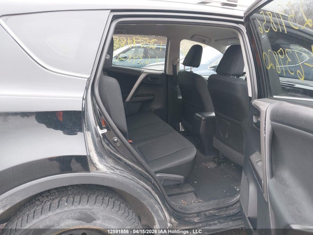 2T3BFREVXHW639820 Toyota RAV4 LE