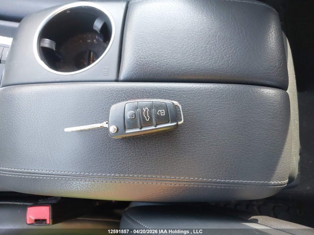 12591857 :رقم المزاد ، WA1WGCFE8DD009273 vin ، 2013 Audi Q7 Prestige مزاد بيع
