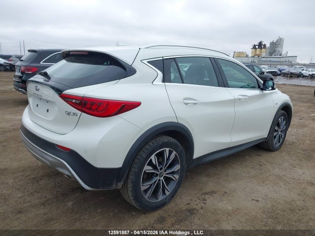 SJKCH5CRXHA020885 Infiniti Qx30 Luxury/premium/sport