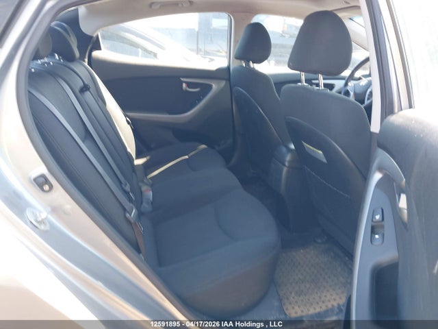 KMHDH4AH5FU409422 Hyundai Elantra Se/sport/limited