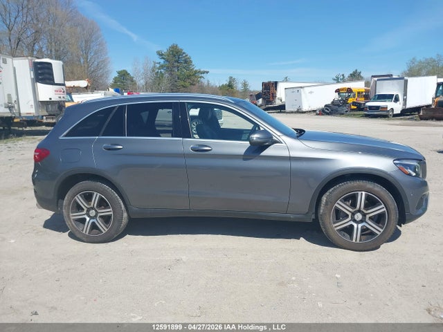WDC0G4KB8JV022084 Mercedes-Benz Glc 300 4matic