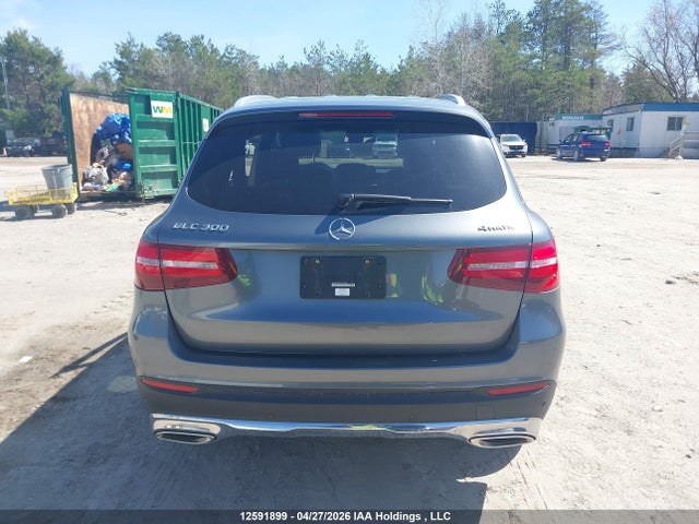 WDC0G4KB8JV022084 Mercedes-Benz Glc 300 4matic