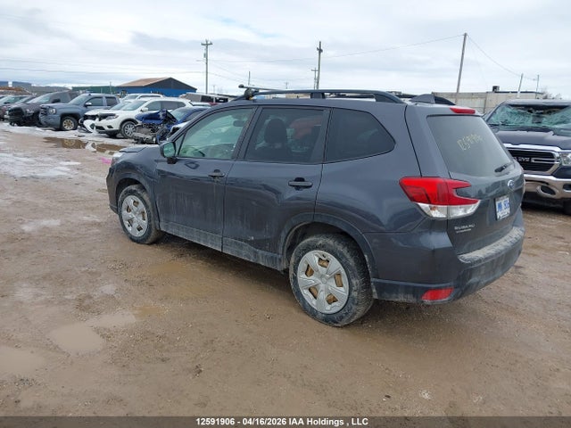 JF2SKEDC4LH529978 Subaru Forester Premium
